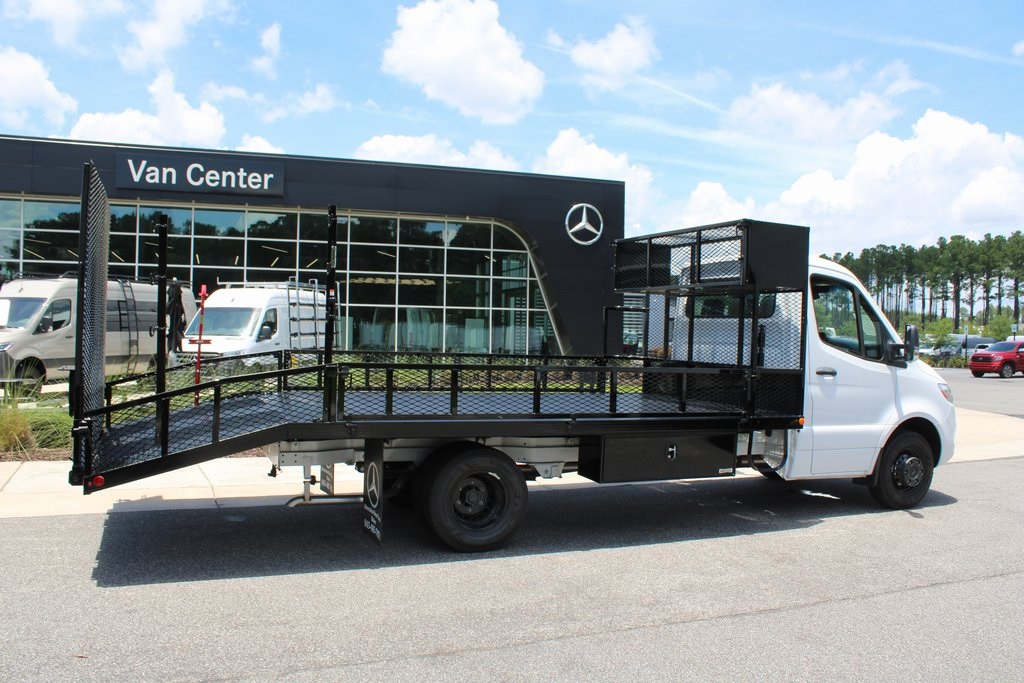 New 2024 Mercedes-Benz Sprinter 4500 Regular Cab Standard Roof DRW RWD Knapheide Dovetail Landscape for sale #MV1340 - photo 12