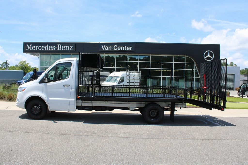 New 2024 Mercedes-Benz Sprinter 4500 Regular Cab Standard Roof DRW RWD Knapheide Dovetail Landscape for sale #MV1340 - photo 3