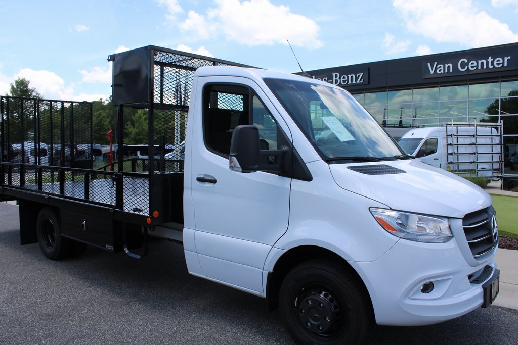 New 2024 Mercedes-Benz Sprinter 4500 Regular Cab Standard Roof DRW RWD Knapheide Dovetail Landscape for sale #MV1340 - photo 9
