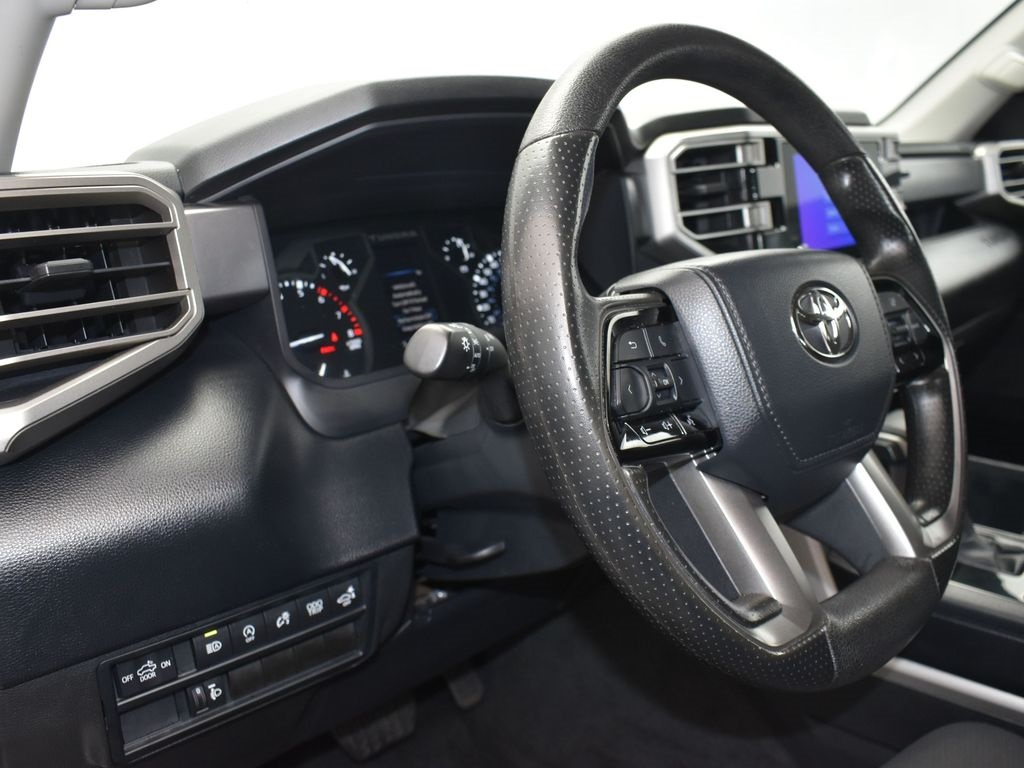 2022 White Toyota Tundra 4WD SR5 4X4 Truck