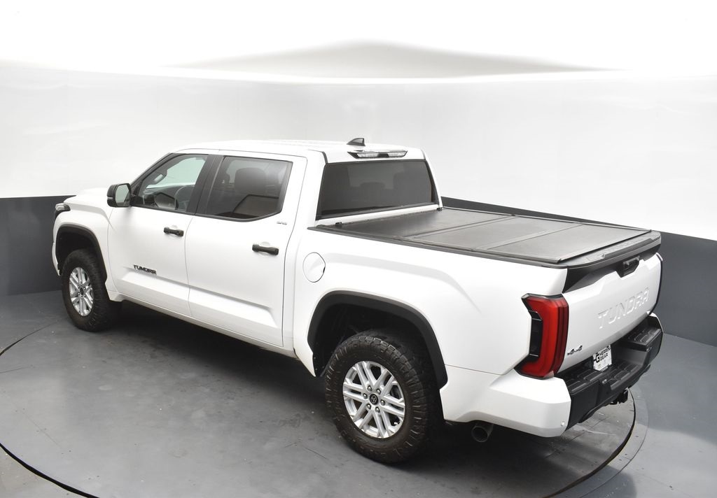 2022 White Toyota Tundra 4WD SR5 4X4 Truck