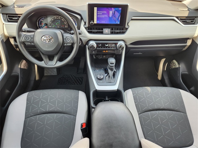 2025 Toyota RAV4 Hybrid XLE photo 11