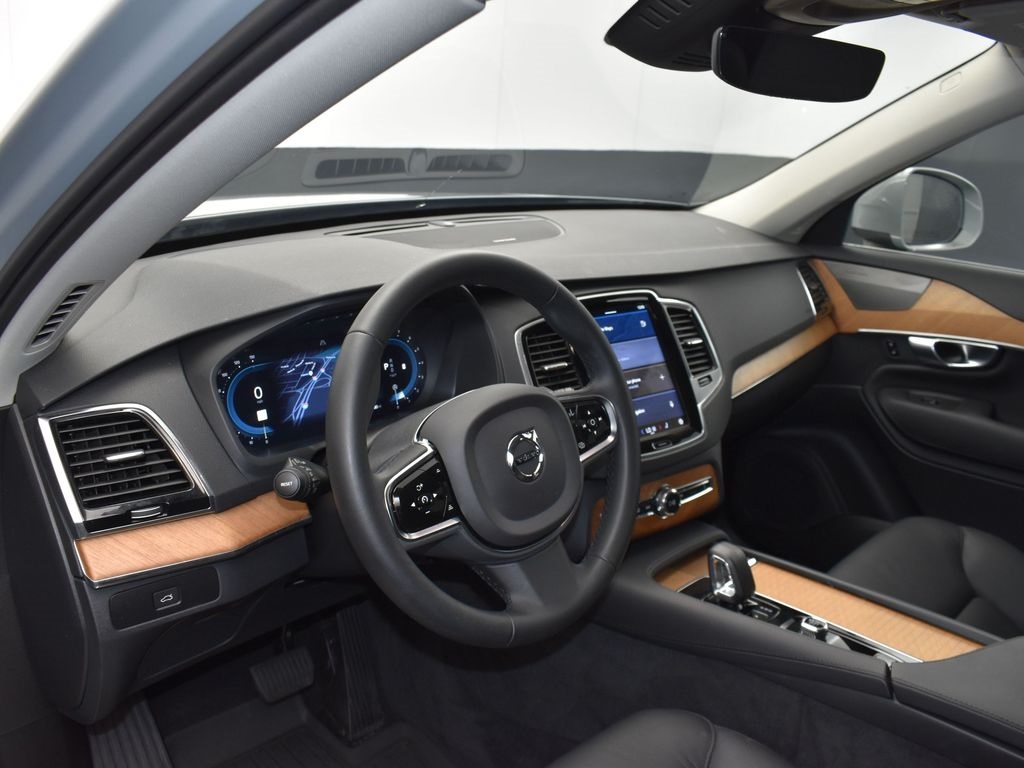 2024 Vapour Gray Metallic Volvo XC90 B6 Plus Bright Theme AWD SUV