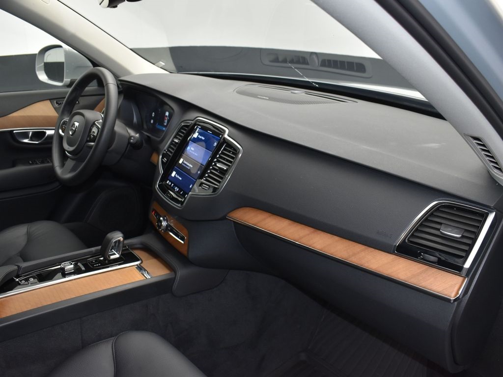 2024 Vapour Gray Metallic Volvo XC90 B6 Plus Bright Theme AWD SUV