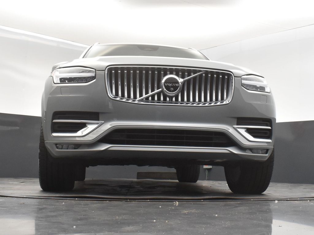 2024 Vapour Gray Metallic Volvo XC90 B6 Plus Bright Theme AWD SUV