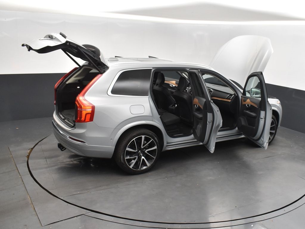 2024 Vapour Gray Metallic Volvo XC90 B6 Plus Bright Theme AWD SUV