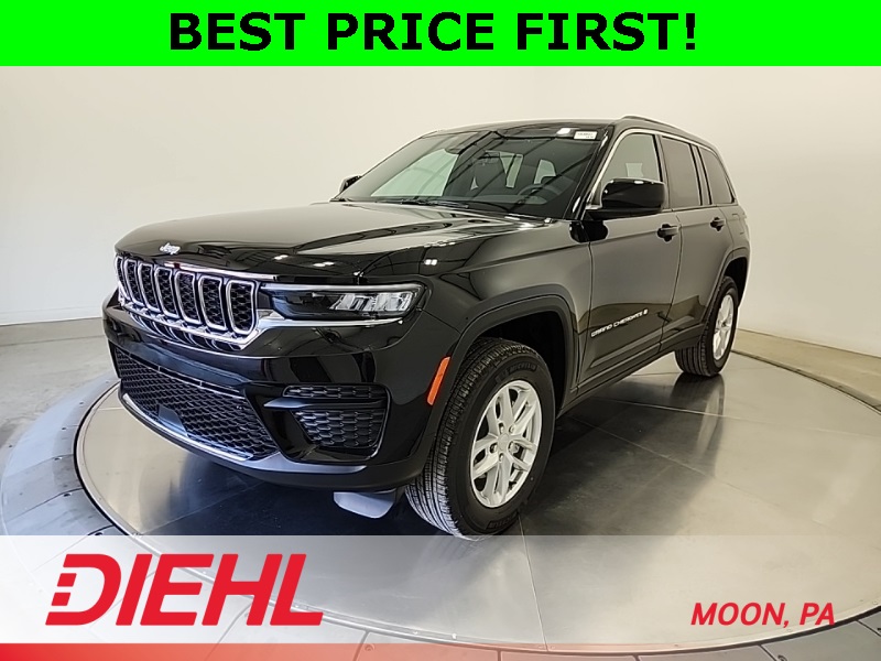 2025 Jeep Grand Cherokee Laredo X photo 2