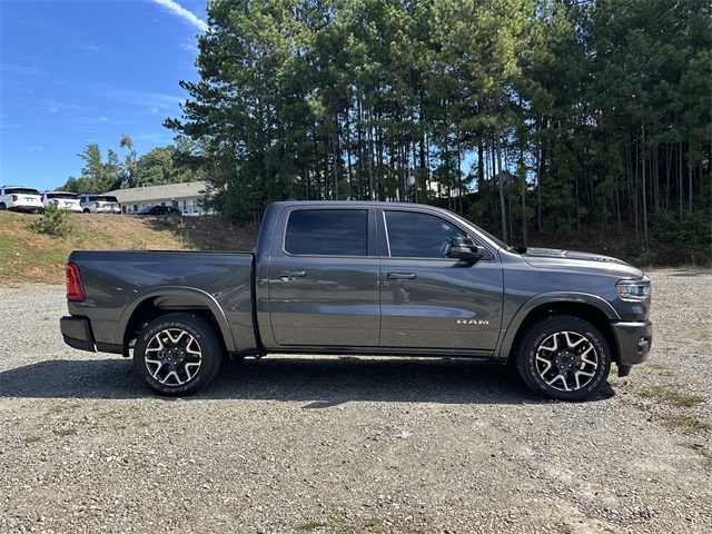 2026 Ram 1500 Laramie photo 4