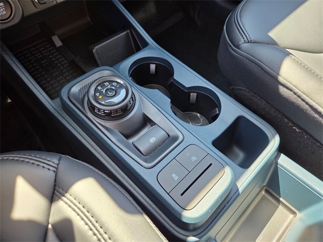 New 2025 Ford Maverick Lariat 4D Crew Cab