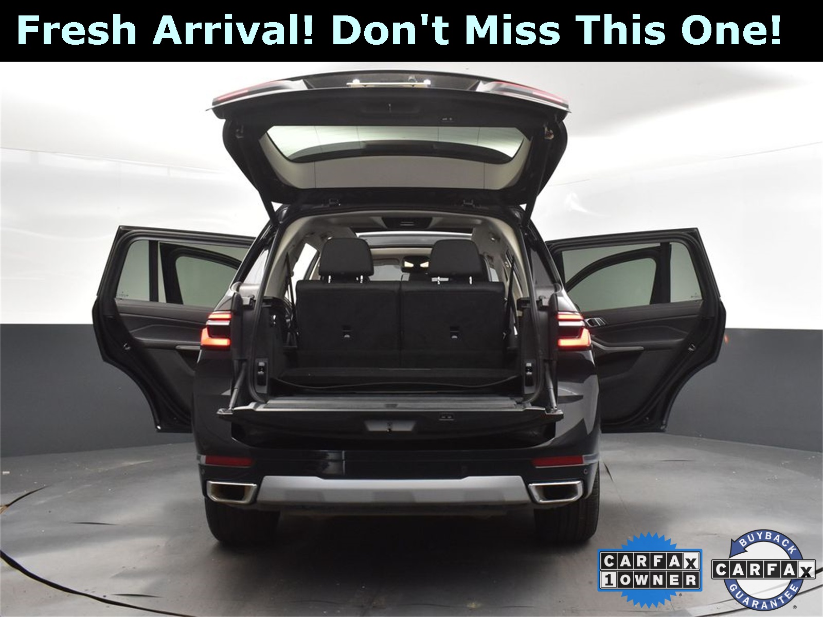 2023 Black Sapphire Metallic BMW X7 xDrive40i AWD SUV