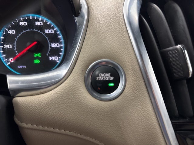 used 2022 Chevrolet Traverse car, priced at $25,349