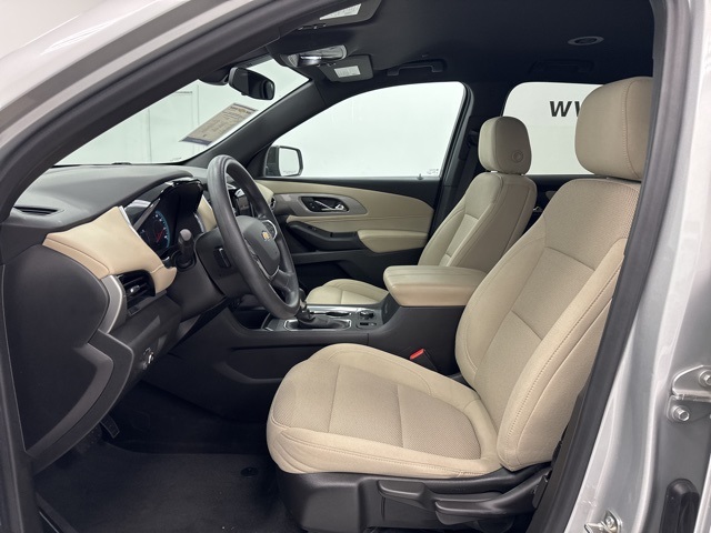 used 2022 Chevrolet Traverse car, priced at $25,349