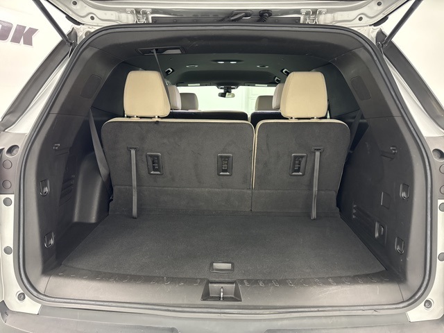 used 2022 Chevrolet Traverse car, priced at $25,349