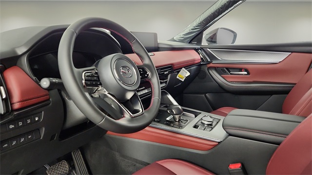 new 2025 Mazda CX-70 PHEV car, priced at $58,825