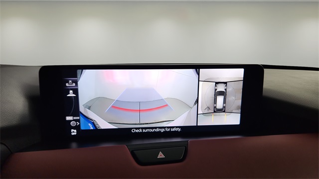 new 2025 Mazda CX-70 PHEV car, priced at $58,825