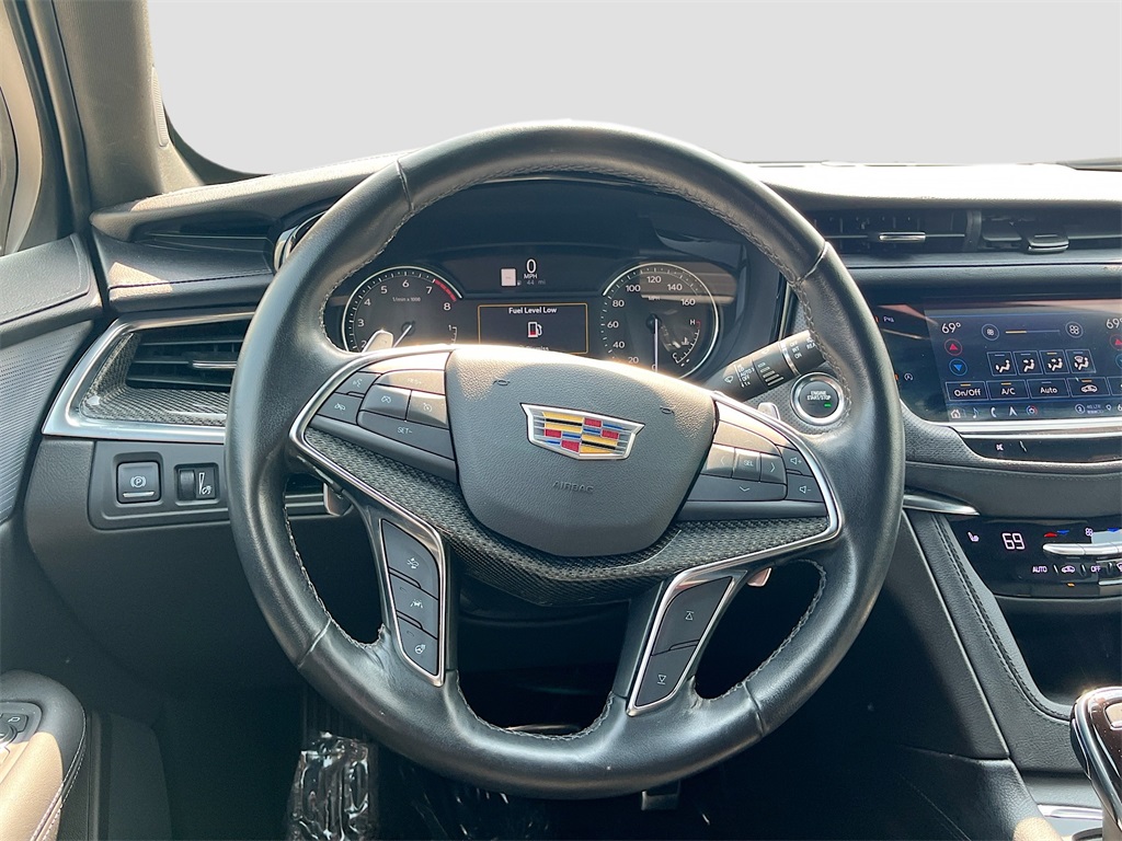2022 Cadillac XT5 Sport photo 11
