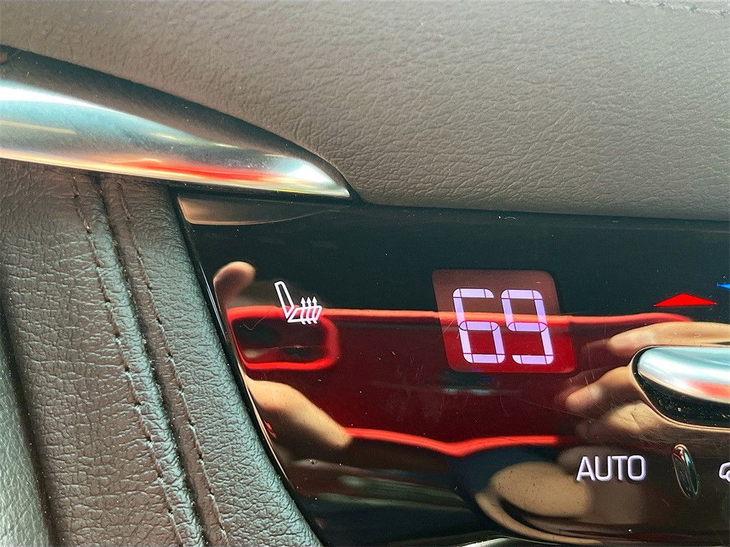 2022 Cadillac XT5 Sport photo 21