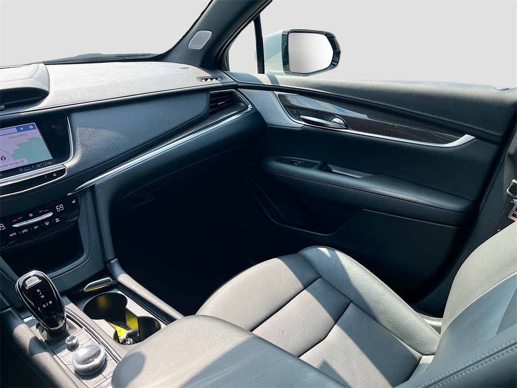 2022 Cadillac XT5 Sport photo 25