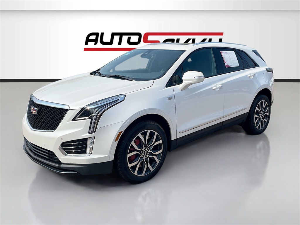 2022 Cadillac XT5 Sport photo 3