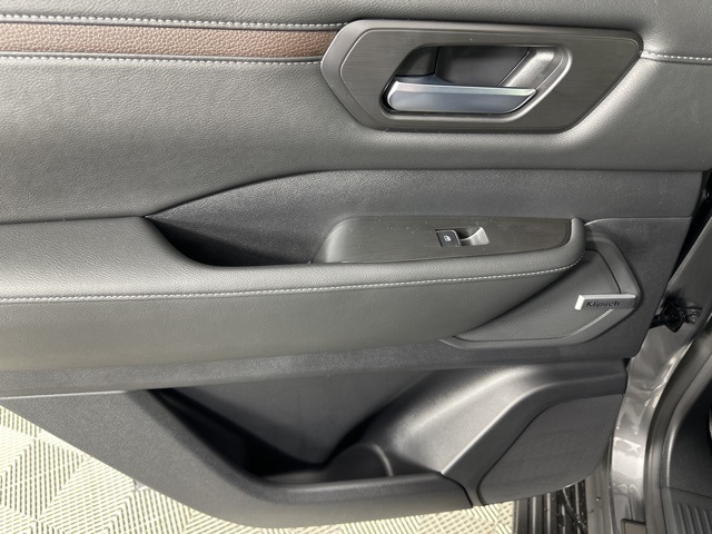 2025 Gun Metallic Nissan Armada SL RWD SUV