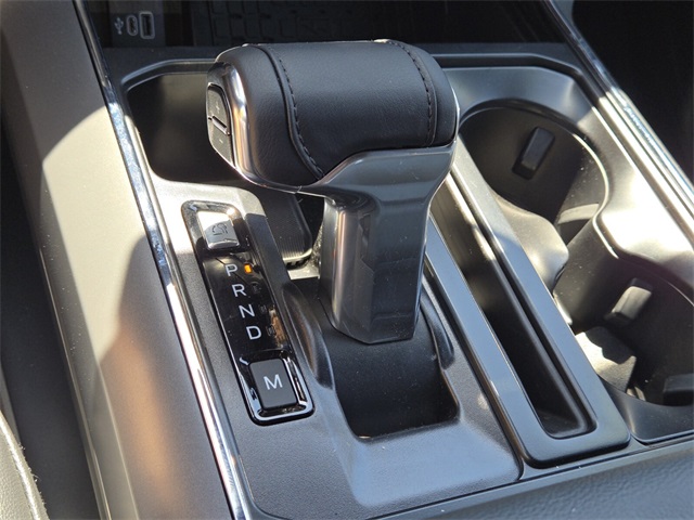 New 2025 Ford F-150 Lariat 4D SuperCrew