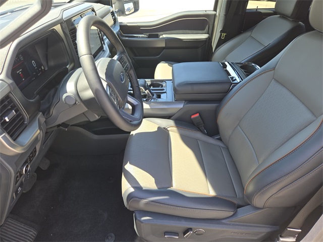 New 2025 Ford F-150 Lariat 4D SuperCrew