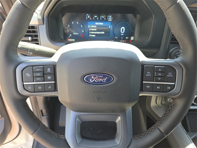 New 2025 Ford F-150 Lariat 4D SuperCrew