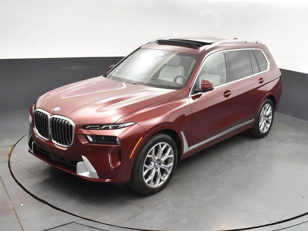 2025 Aventurin Red Metallic BMW X7 xDrive40i AWD SUV