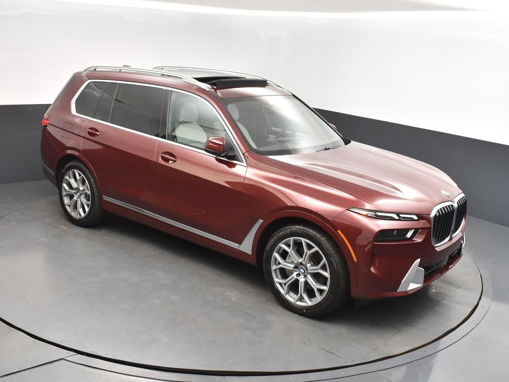 2025 Aventurin Red Metallic BMW X7 xDrive40i AWD SUV