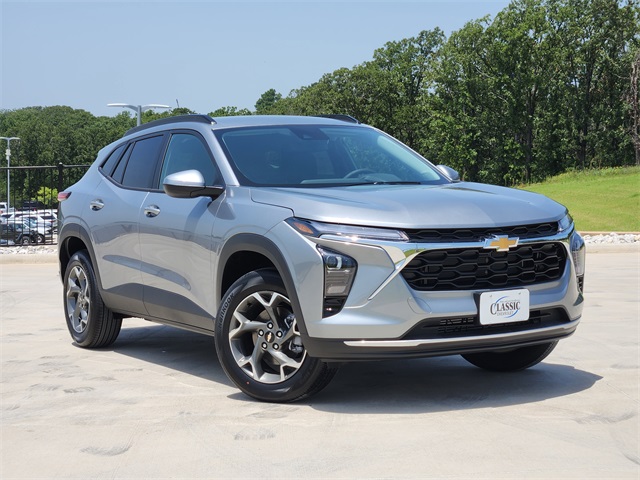 2025 Sterling Gray Metallic Chevrolet Trax LT SUV