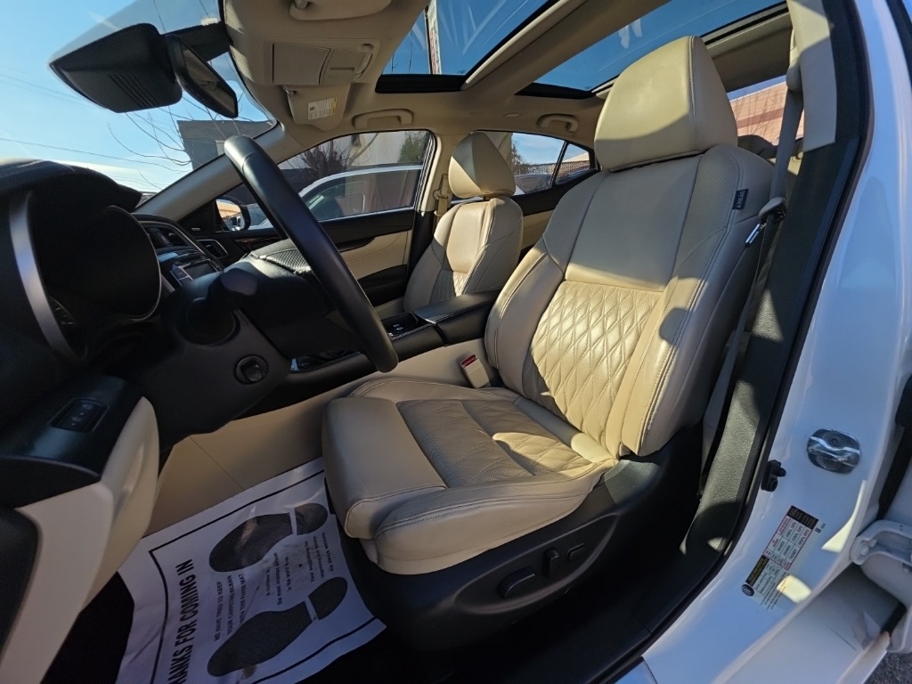 used 2023 Nissan Maxima car, priced at $24,895