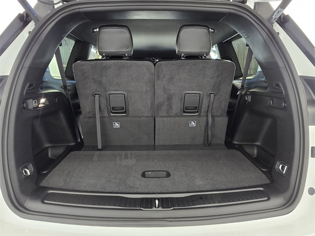 new 2025 Jeep Grand Cherokee L car, priced at $35,135