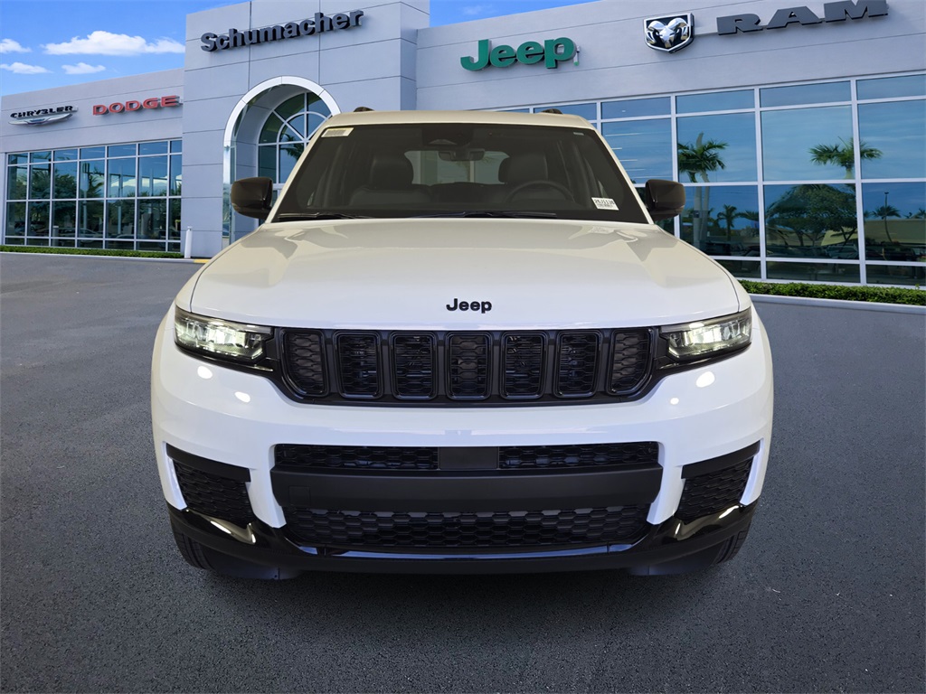 new 2025 Jeep Grand Cherokee L car, priced at $35,135