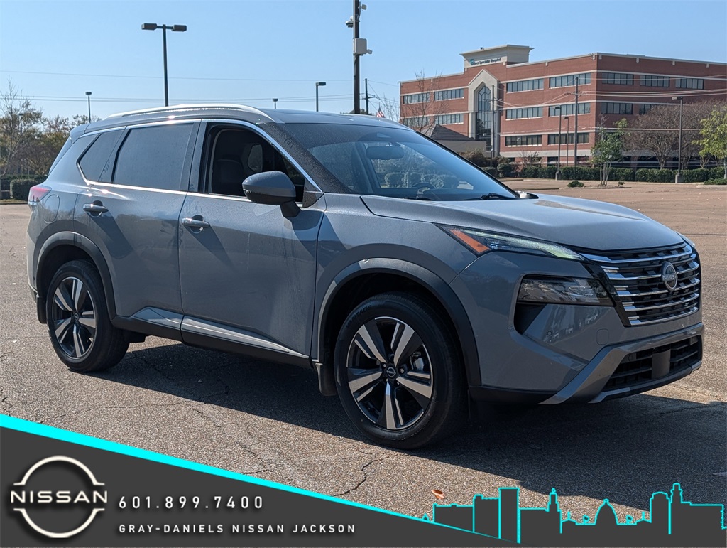 2024 Nissan Rogue SL's photo