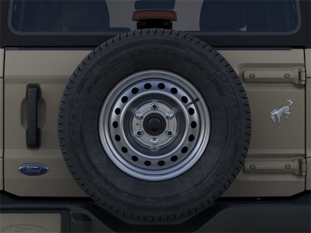 2025 Ford Bronco Base photo 4