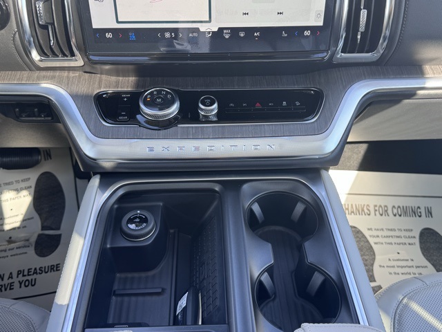 2025 Ford Expedition Platinum MAX