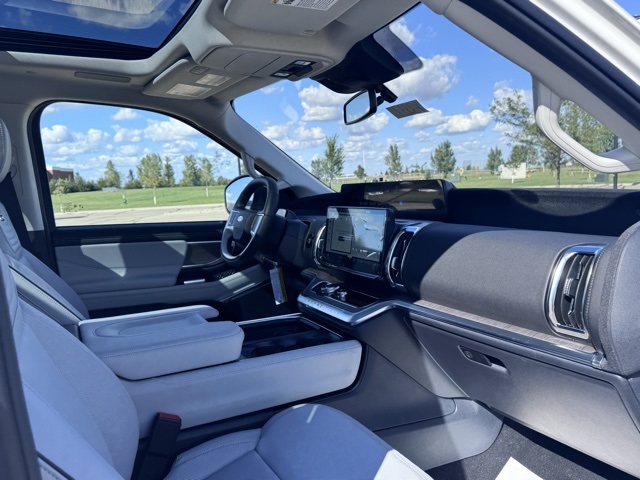 2025 Ford Expedition Platinum MAX
