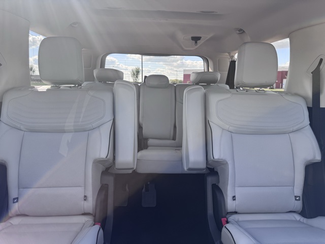 2025 Ford Expedition Platinum MAX