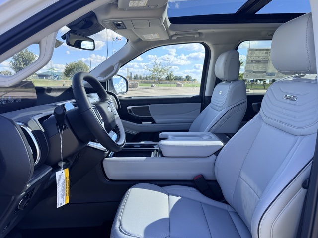 2025 Ford Expedition Platinum MAX