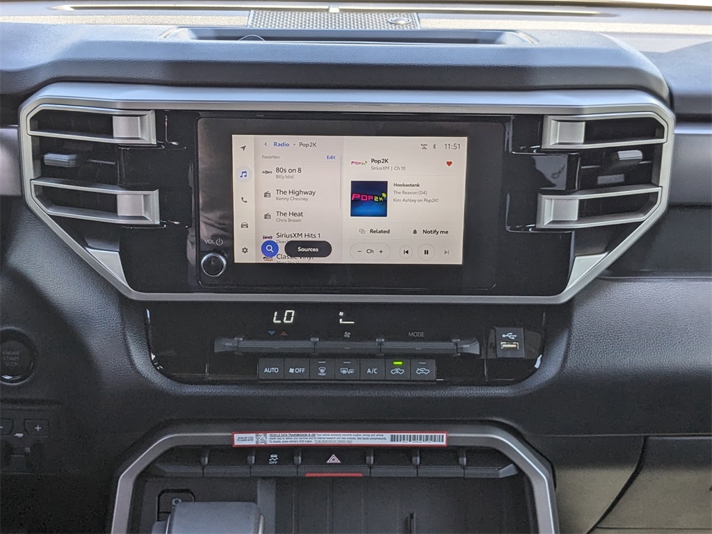 2025 Toyota Tundra SR5 CrewMax photo 17