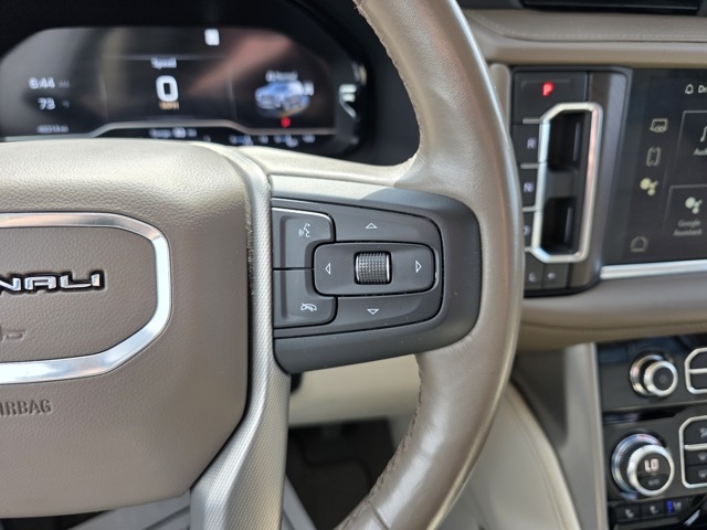 2022 GMC Yukon XL 4WD Denali
