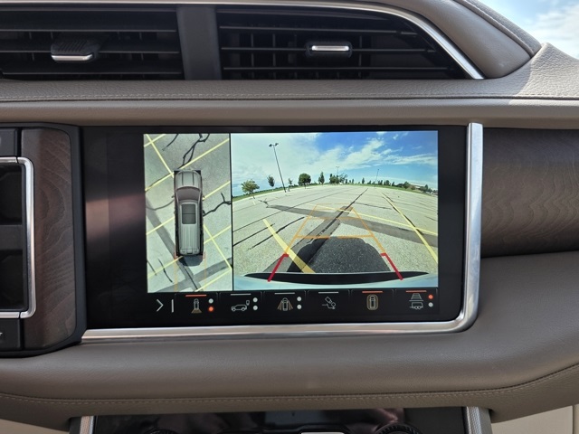 2022 GMC Yukon XL 4WD Denali
