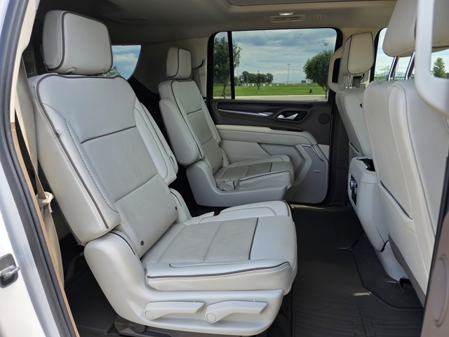 2022 GMC Yukon XL 4WD Denali