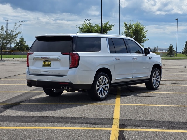 2022 GMC Yukon XL 4WD Denali