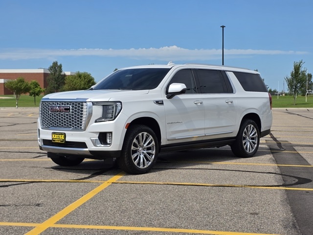 2022 GMC Yukon XL 4WD Denali