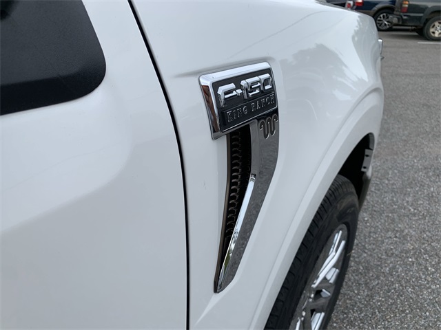 2025 Star White Metallic Tri-Coat Ford F-150 King Ranch 4X4 Truck
