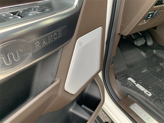 2025 Star White Metallic Tri-Coat Ford F-150 King Ranch 4X4 Truck