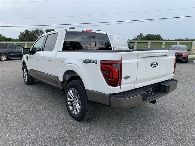 2025 Star White Metallic Tri-Coat Ford F-150 King Ranch 4X4 Truck