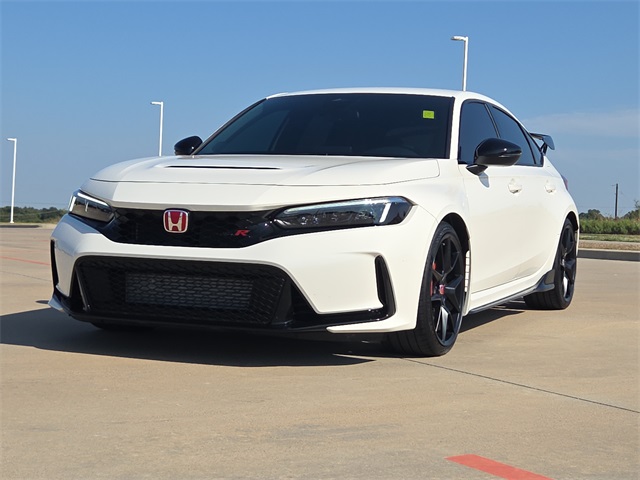2025 Honda Civic Type R photo 3