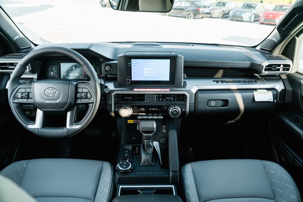 2025 Toyota Tacoma SR5 Double Cab photo 12
